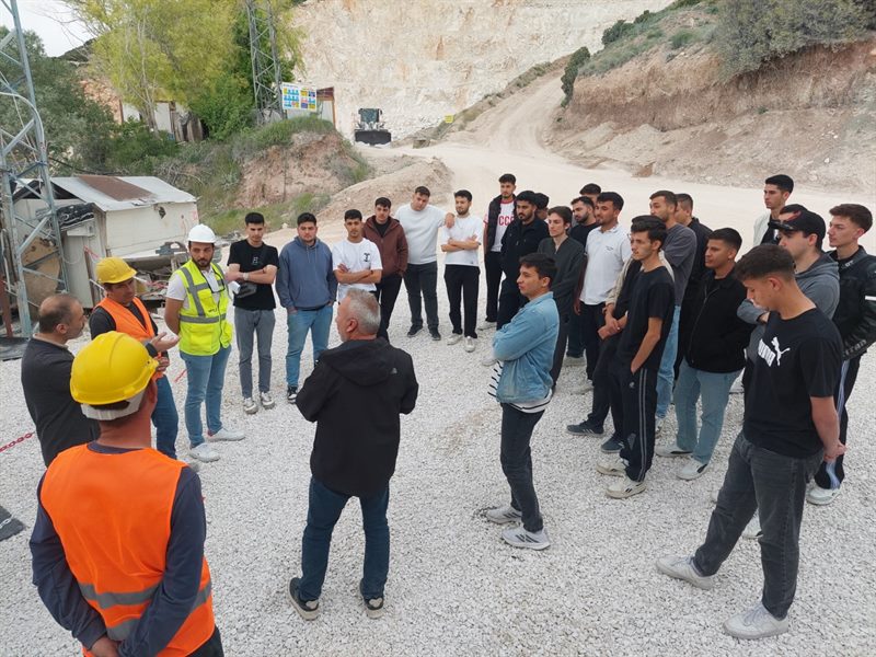 Gölhisar MYO Öğrencileri Taş Ocağımızı Ziyaret Etti